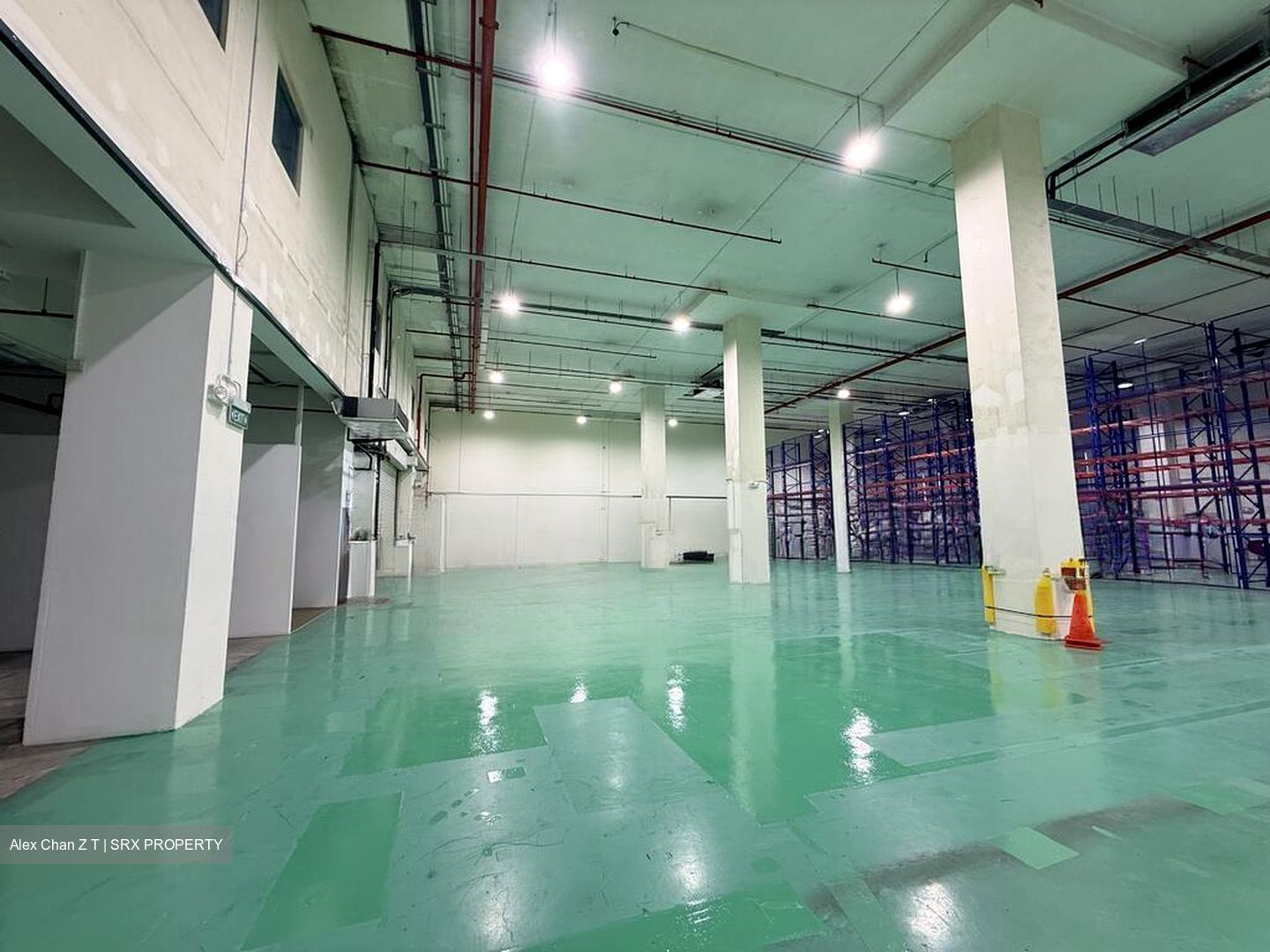 Exel Supply Chain Hub (D17), Warehouse #578701881